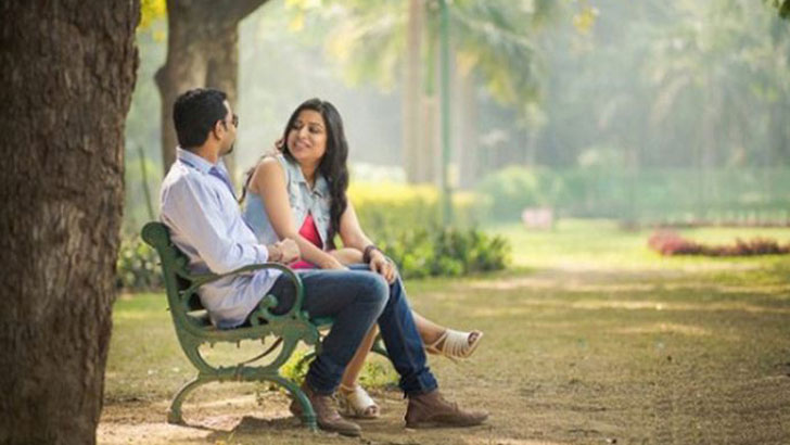 সঙ্গী অন্যের সঙ্গে সম্পর্কে জড়াচ্ছে, বুঝবেন যেভাবে
