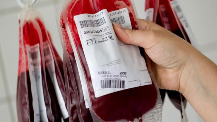 রক্তের মাধ্যমে করোনা সংক্রমিত হয় না