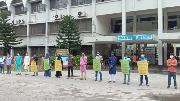 ‘দুই ডজন’ ছাত্রীকে উত্ত্যক্ত করেন ইবি ছাত্র ফারুক