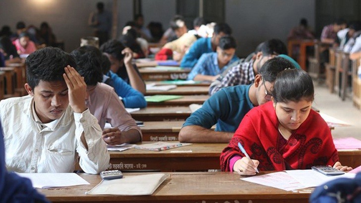 ৪৩ তম বিসিএস পরীক্ষা কি নির্ধারিত  সময়েই? 