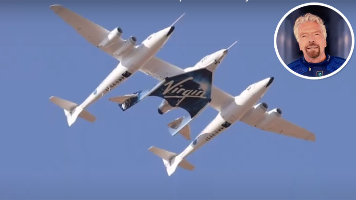 মহাকাশ ভ্রমণে ব্রিটিশ ধনকুবের ব্র্যানসন (লাইভ ভিডিও)