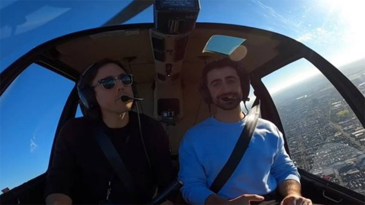 উবারচালককে হেলিকপ্টারে চড়িয়ে চমকে দিলেন যাত্রী (ভিডিও)