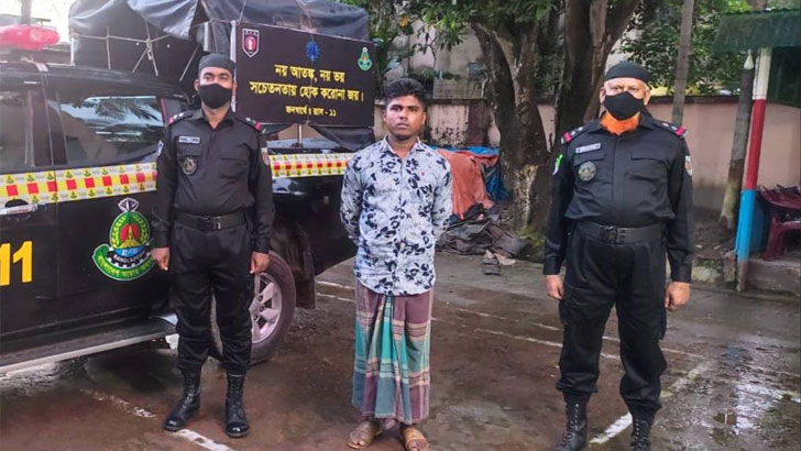 বুদ্ধিপ্রতিবন্ধীকে ধর্ষণ: পুত্রসন্তান প্রসব, ধর্ষক গ্রেফতার