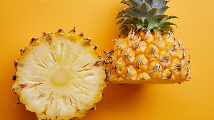 আনারস খাবেন যে ৭ কারণে