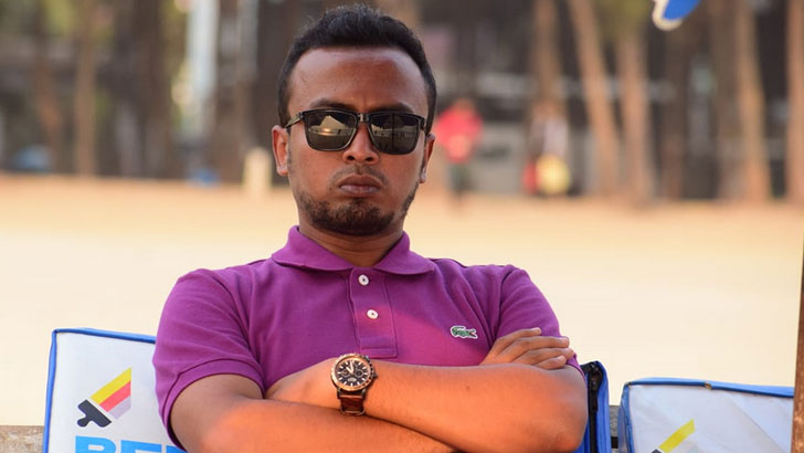 পাওনা টাকা চাওয়ায় ঝালমুড়ি বিক্রেতাকে পেটালেন ঢাবি ছাত্রলীগ নেতা