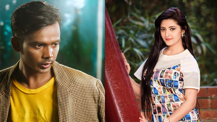 ‘পরীমনির প্রতি অপমান সইব না’ গান গেয়ে প্রতিবাদ হিরো আলমের