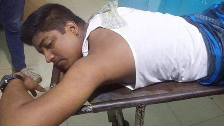 বিএনপির সঙ্গে সংঘর্ষের সময় পুলিশের গুলিতে কনস্টেবল আহত