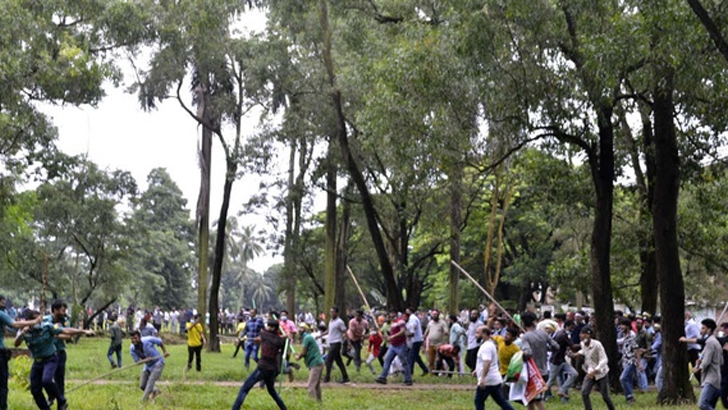 গ্রেফতারের তালিকায় ১০৪ নেতা