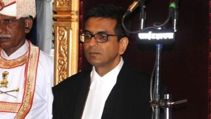 একনায়কতান্ত্রিক সরকার সবসময় মিথ্যার ওপর নির্ভর করে থাকে: বিচারপতি চন্দ্রচূড়