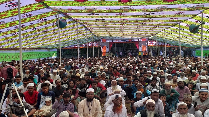 ওয়াজ হোক, আওয়াজ নয়