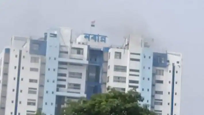 পশ্চিমবঙ্গের মুখ্যমন্ত্রী মমতার কার্যালয়ে আগুন