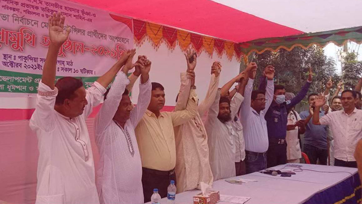 জনতার মুখোমুখি ৫ মেয়র প্রার্থী, কৌতূহলী মানুষের ঢল