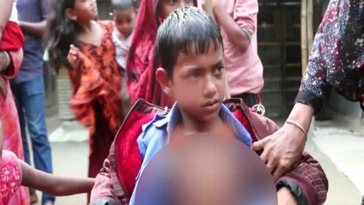 রহস্যময় প্রাণীর আক্রমণ, আতঙ্কে এলাকাবাসী (ভিডিও)