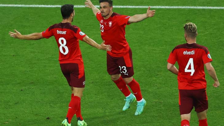 ১২ নভেম্বর: টিভিতে আজকের খেলা সূচি