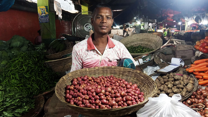 আলুর কেজি ৪০০ টাকা!
