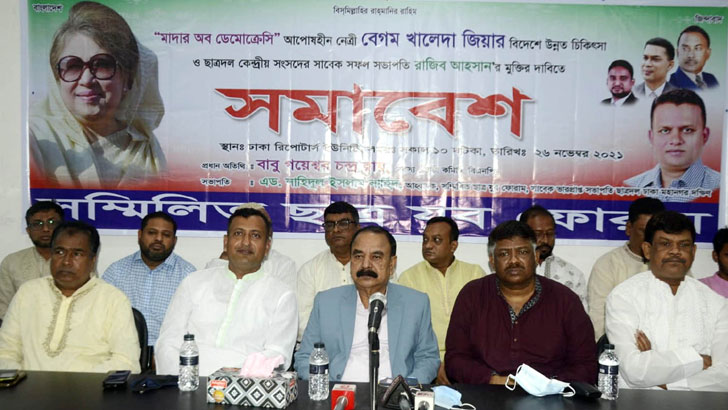 খালেদা জিয়ার চিকিৎসা নয়, সরকার পতন মূল দাবি হওয়া উচিত: গয়েশ্বর