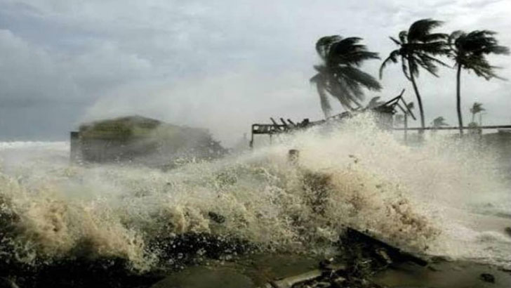 ঘণ্টায় ১১৭ কিলোমিটার বেগে আঘাত হানতে পারে ‘শক্তিশালী জাওয়াদ’