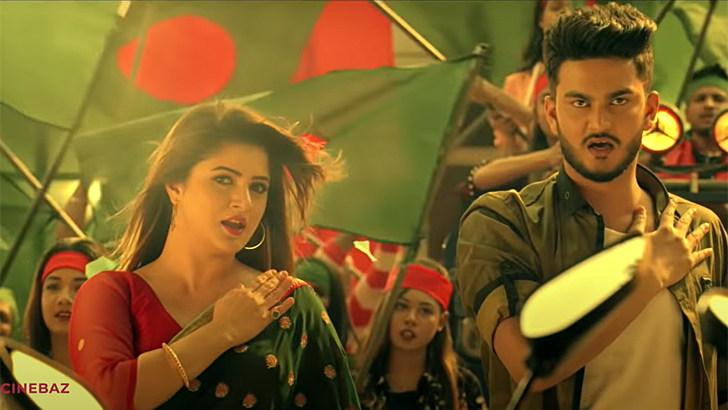 বাংলাদেশের নিরাপদ সড়ক চাইলেন শ্রাবন্তী