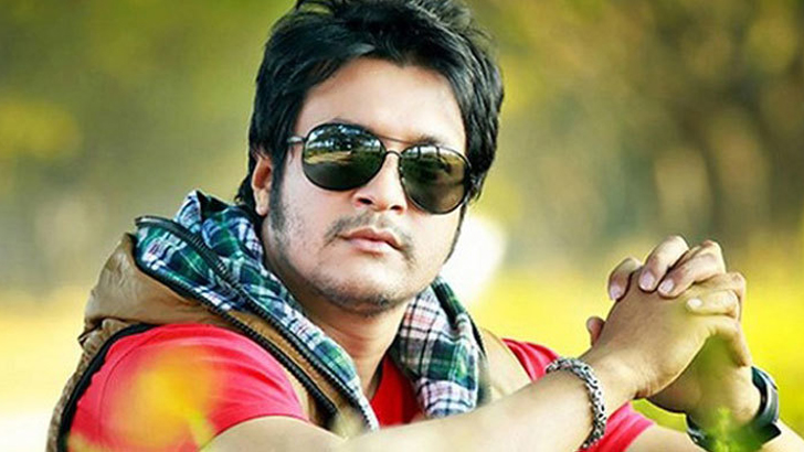 র‌্যাব সদর দপ্তরে নেওয়া হলো নায়ক ইমনকে