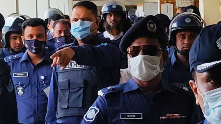 ‘আট হাজার টাকা প্যাকেজে রিসোর্টে উঠে ছিলেন মামুনুল হক’