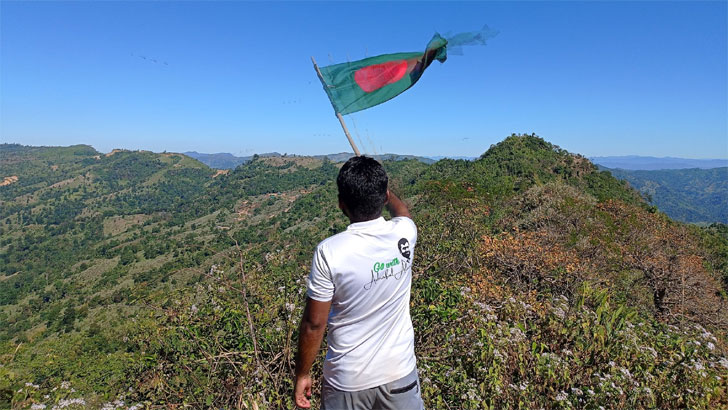 বিজয়ের ৫০ বছরে তাজিংডং বিজয়