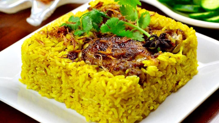 চুরি করতে গিয়ে খিচুড়ি রান্না করলেন চোর, অতঃপর…