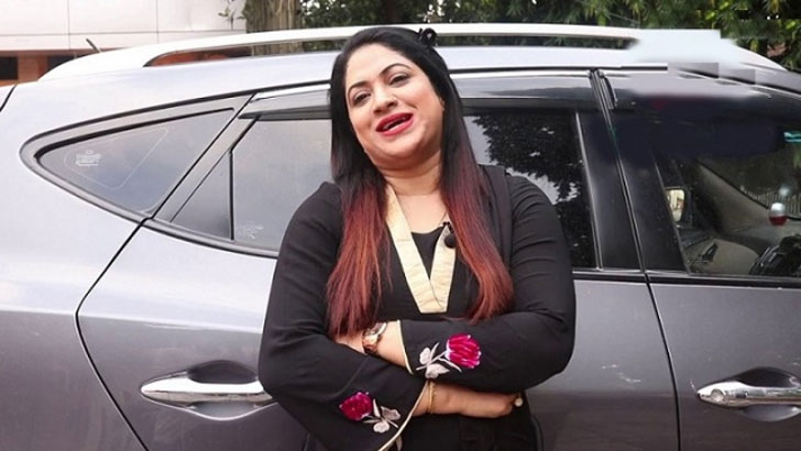 যার হাত ধরে শিমুর রূপালী পর্দায় অভিষেক ঘটেছিল