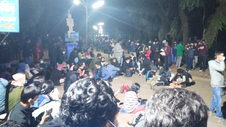 শাবি শিক্ষার্থীদের বিরুদ্ধে মামলা প্রত্যাহারে আলটিমেটাম