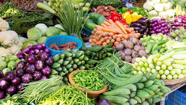 মজাদার দেশীয় খাবারগুলো সগৌরবে টিকে থাকুক