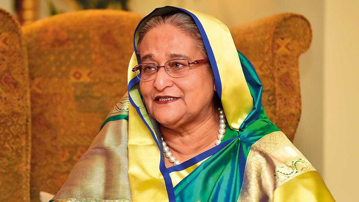 প্রধানমন্ত্রীর কাছে এইচএসসির ফল হস্তান্তর 