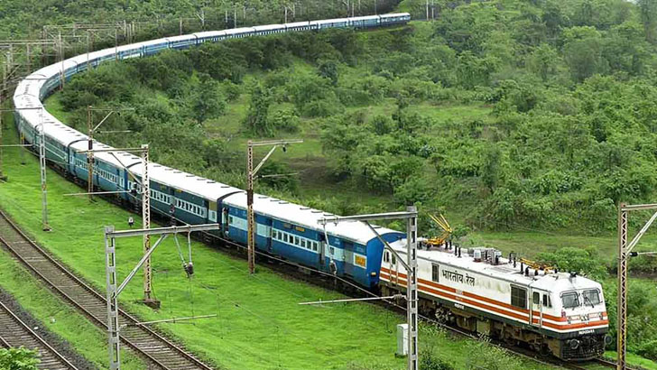 ট্রেনেও বসানো হচ্ছে বিমানের মতো ‘ব্ল্যাক বক্স’