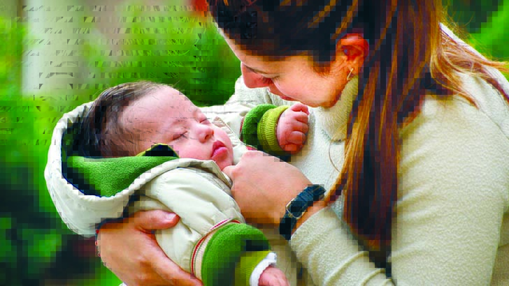 শিশুর মলের সঙ্গে রক্ত গেলে কী করবেন?