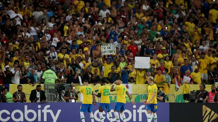 চিলির জালে ব্রাজিলের এক হালি (ভিডিও)