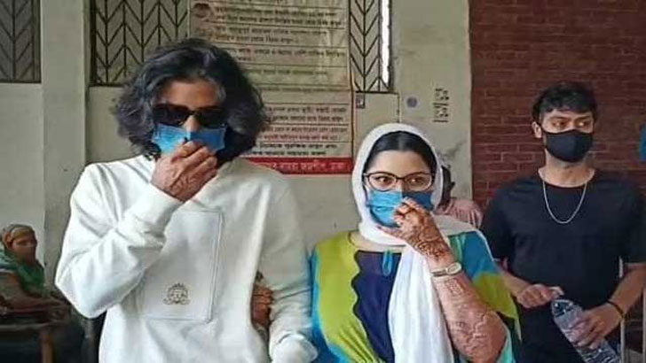 পরীমনিকে ‘ধর্ষণচেষ্টা’ মামলায় অভিযোগ গঠন ১৮ মে