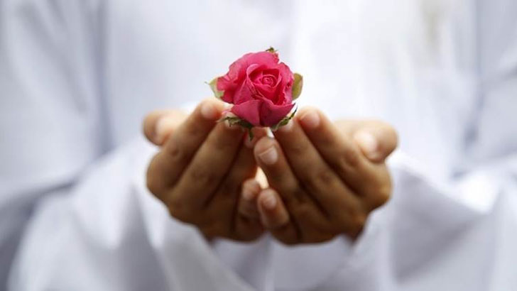 ঈদের রাতের আমলে যে সুসংবাদ দিয়েছেন নবীজি