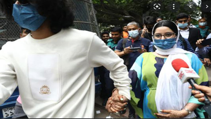 মাদক মামলায় হাজিরা দিলেন পরীমনি