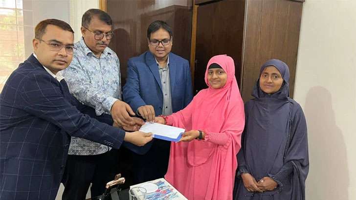 শাবনূরের দায়িত্ব নিলো মিনোরি