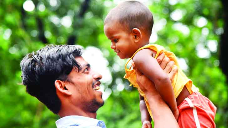 বাবা মানে ঠিকানা নিরাপত্তার চাদর