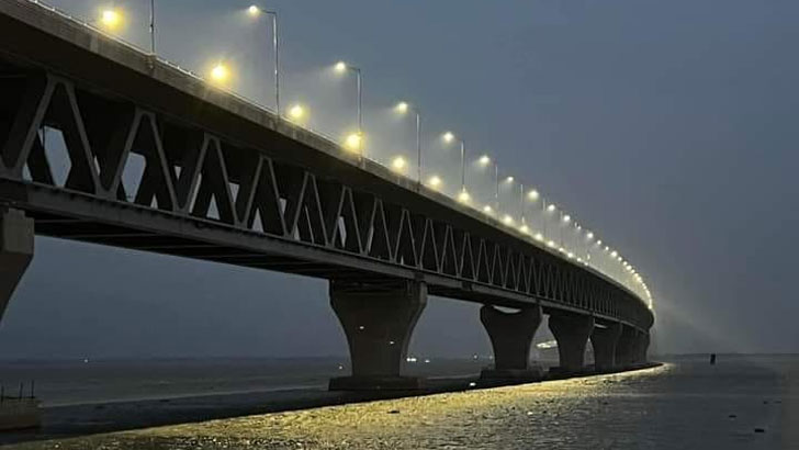 'শেখ হাসিনার সাহসিকতার এক অমর মহাকাব্য হয়ে থাকবে পদ্মা সেতু'