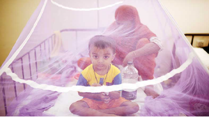 ঘরে ঘরে জ্বর মৌসুমি, ডেঙ্গি নাকি করোনা