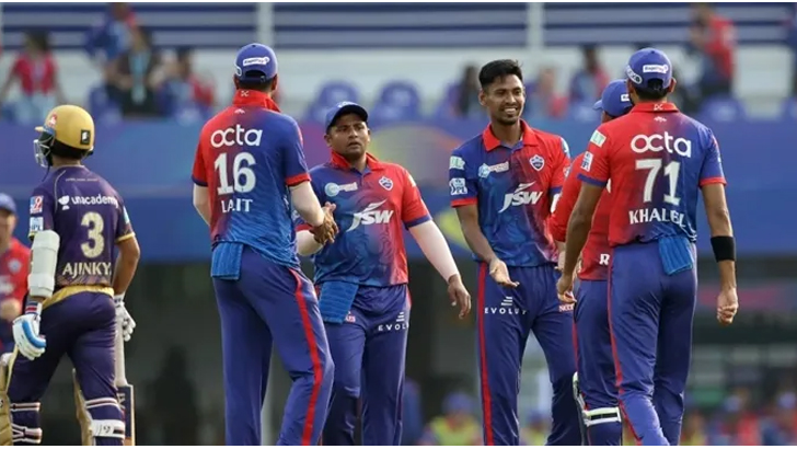 একাদশে নয়জন বিদেশি!