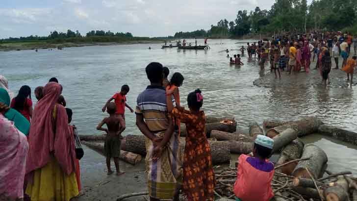 নদীতে গোসল করতে গিয়ে নিখোঁজ শিশু
