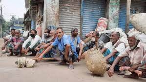 বিপাকে গরিব মানুষ