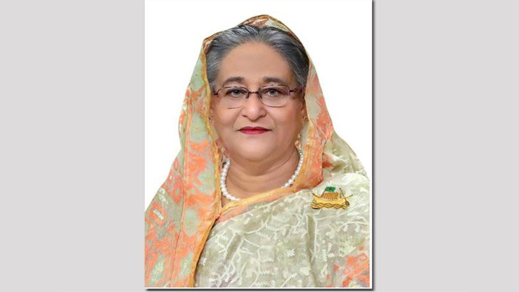 নারী ফুটবলারদের আর্থিক পুরস্কার ও বাড়িঘর দেওয়ার ঘোষণা প্রধানমন্ত্রীর