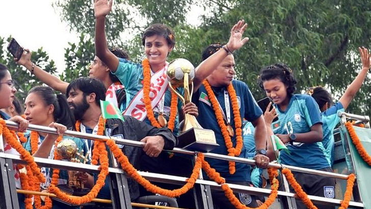 বেতন বাড়ানোর দাবি বাংলাদেশ অধিনায়কের