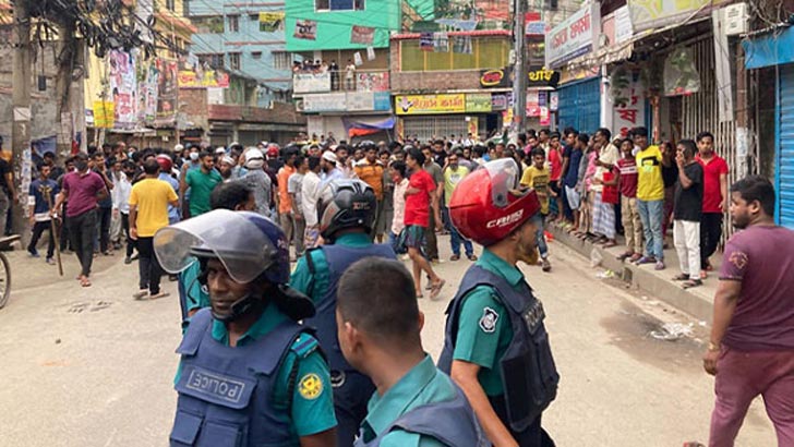 হাজারীবাগে আ.লীগ-বিএনপি সংঘর্ষ