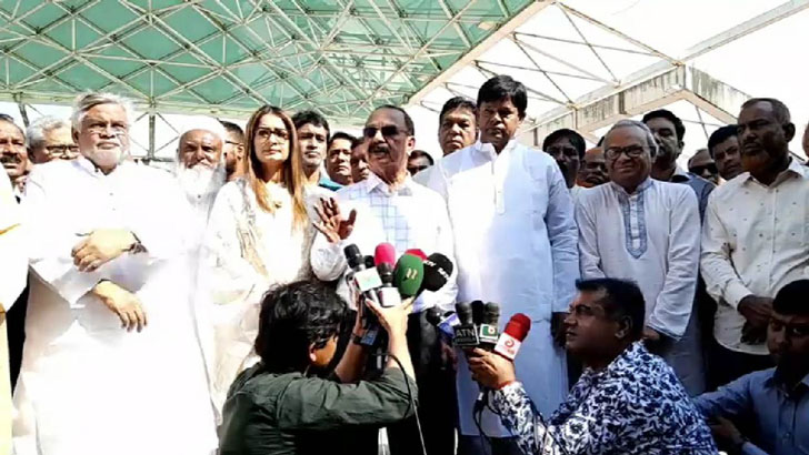 ১০ ডিসেম্বর সরকারের পতনের ঘোষণা আসবে কিনা প্রশ্নে যা বললেন গয়েশ্বর