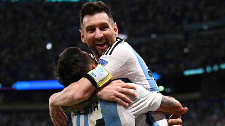 একাধিক মাইলফলকের সামনে মেসি