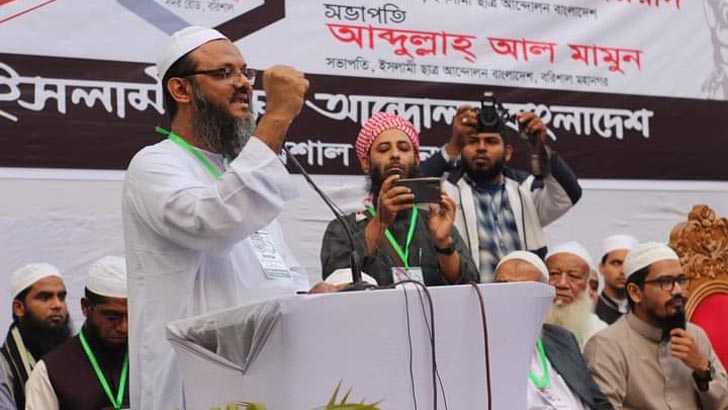 মির্জা ফখরুলকে গ্রেফতারে যা বললেন চরমোনাই পীর