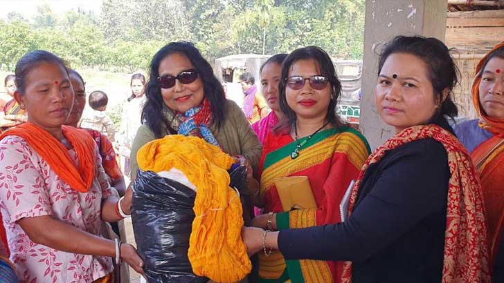 একাই দেড়শ নারীকে স্বাবলম্বী করছেন তিনি